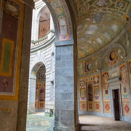 Casa Del Monterosi